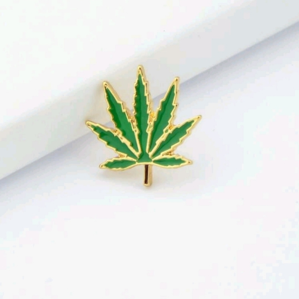 Cannabis Pin